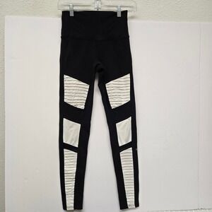 ALO Yoga Black Leggings with White Contrast Panels